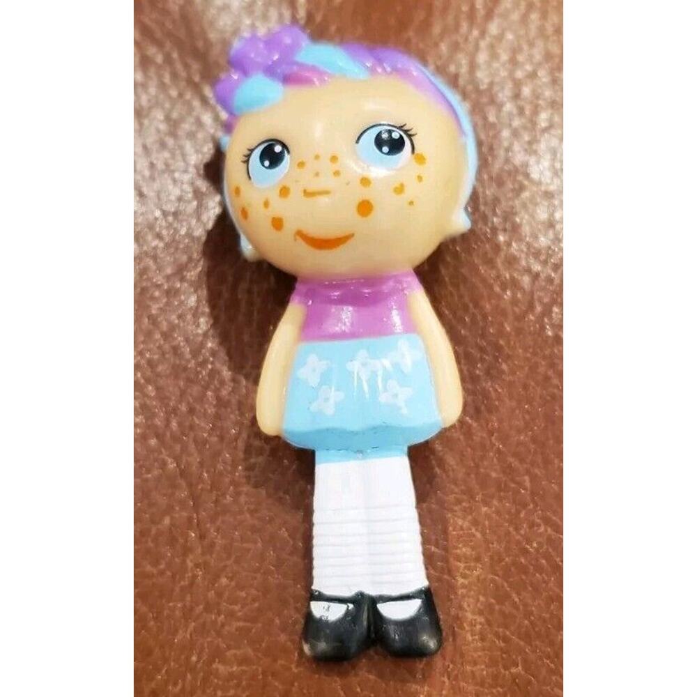 2.5 Inch Flip Zee Girls Mini Doll Figurine Replacement Toy Collectible